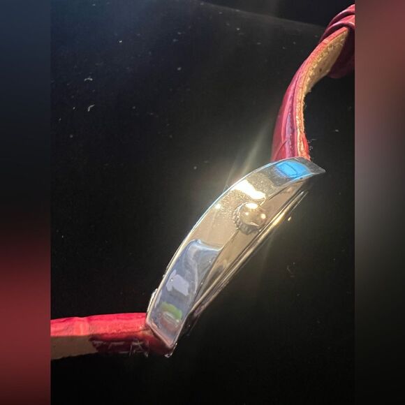 NWOT Sergio Valente watch - Picture 2 of 6